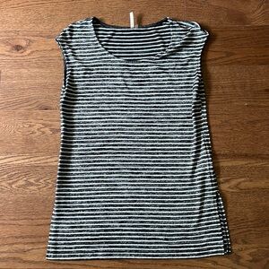Banana Republic Sleeveless Shirt.